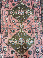 Hamadan Persian Rug 160 x 102 cm (5.25 x 3.35 ft)