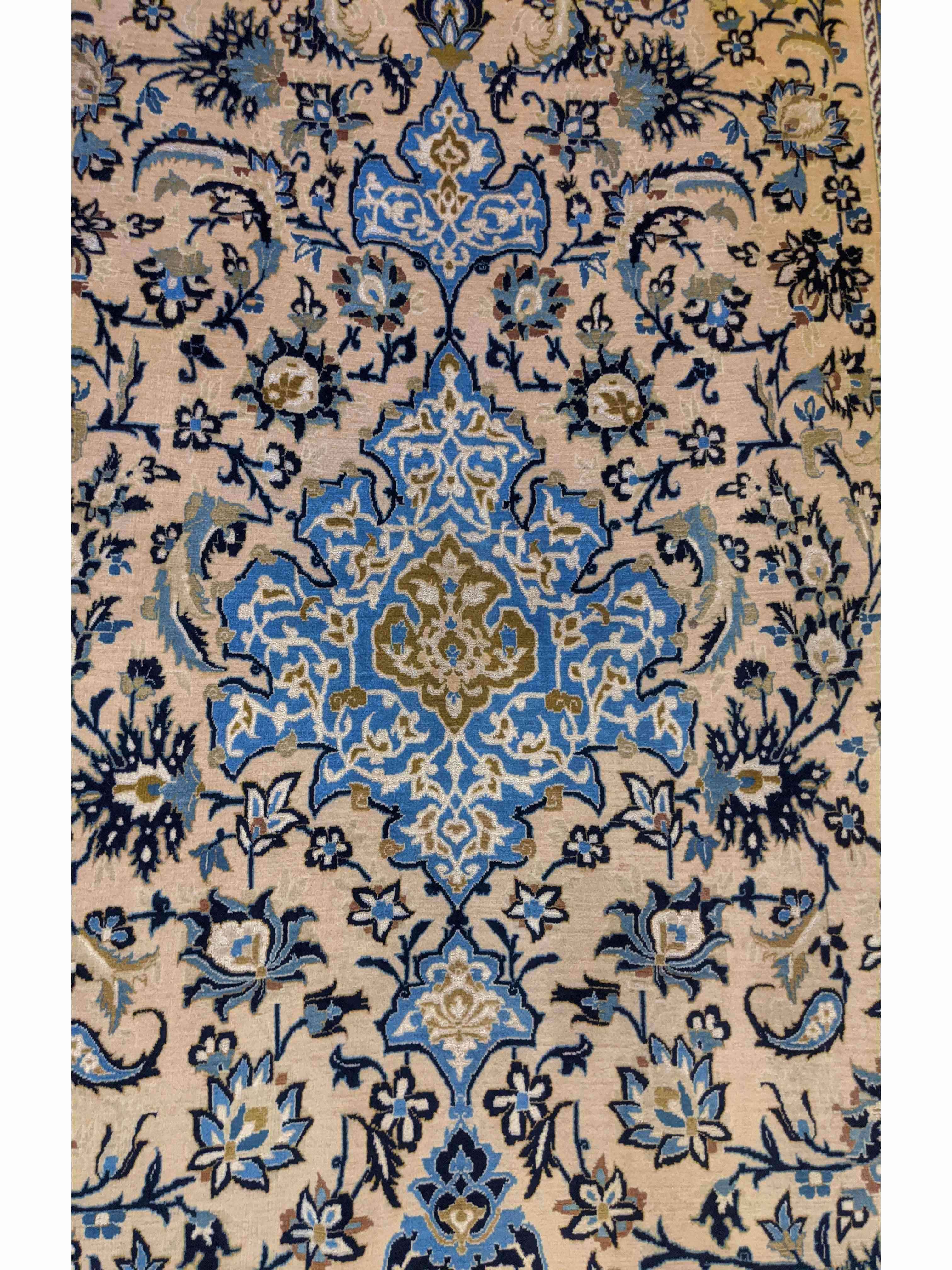 204 x 147 cm Fine silk and wool Persian Isfahan Traditional Yellow Rug - Rugmaster