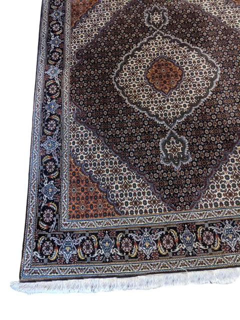 206 x 156 cm Tabriz Traditional Black Rug - Rugmaster