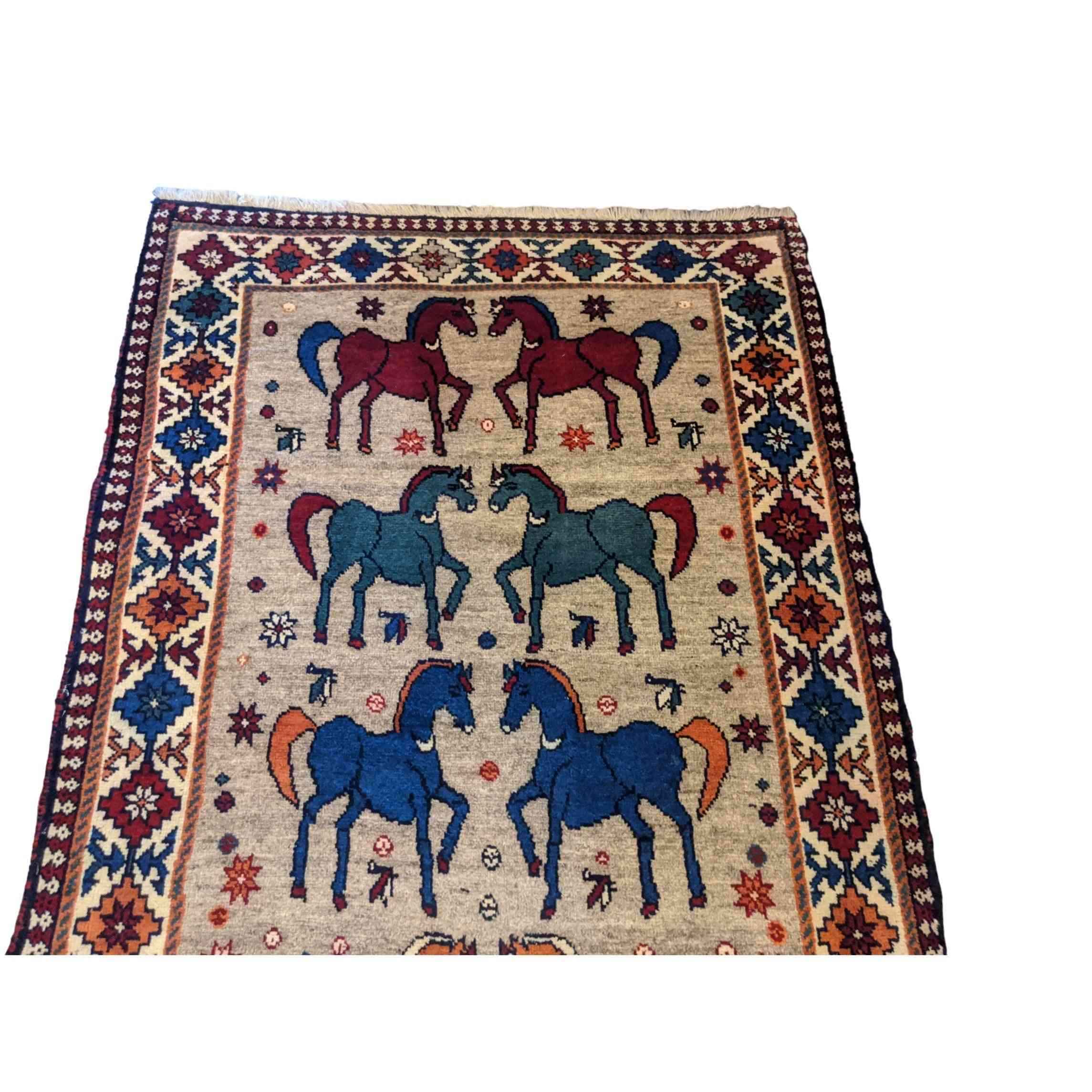 207 x 105 cm Qashqai Tribal Grey Rug - Rugoutlet