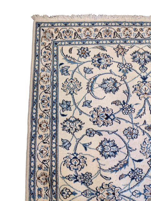 208 x 148 cm Silk Wool Traditional White Rug - Rugoutlet