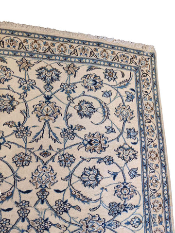 208 x 148 cm Silk Wool Traditional White Rug - Rugoutlet