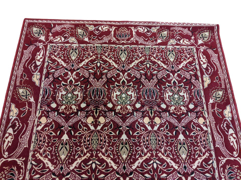 210 x 140 cm power Loom Traditional Magenta Rug - Rugmaster