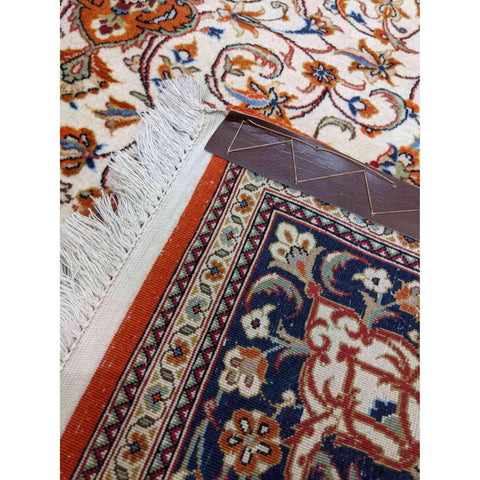 216 x 136 cm Persian Handmade Qum Traditional White Rug - Rugmaster