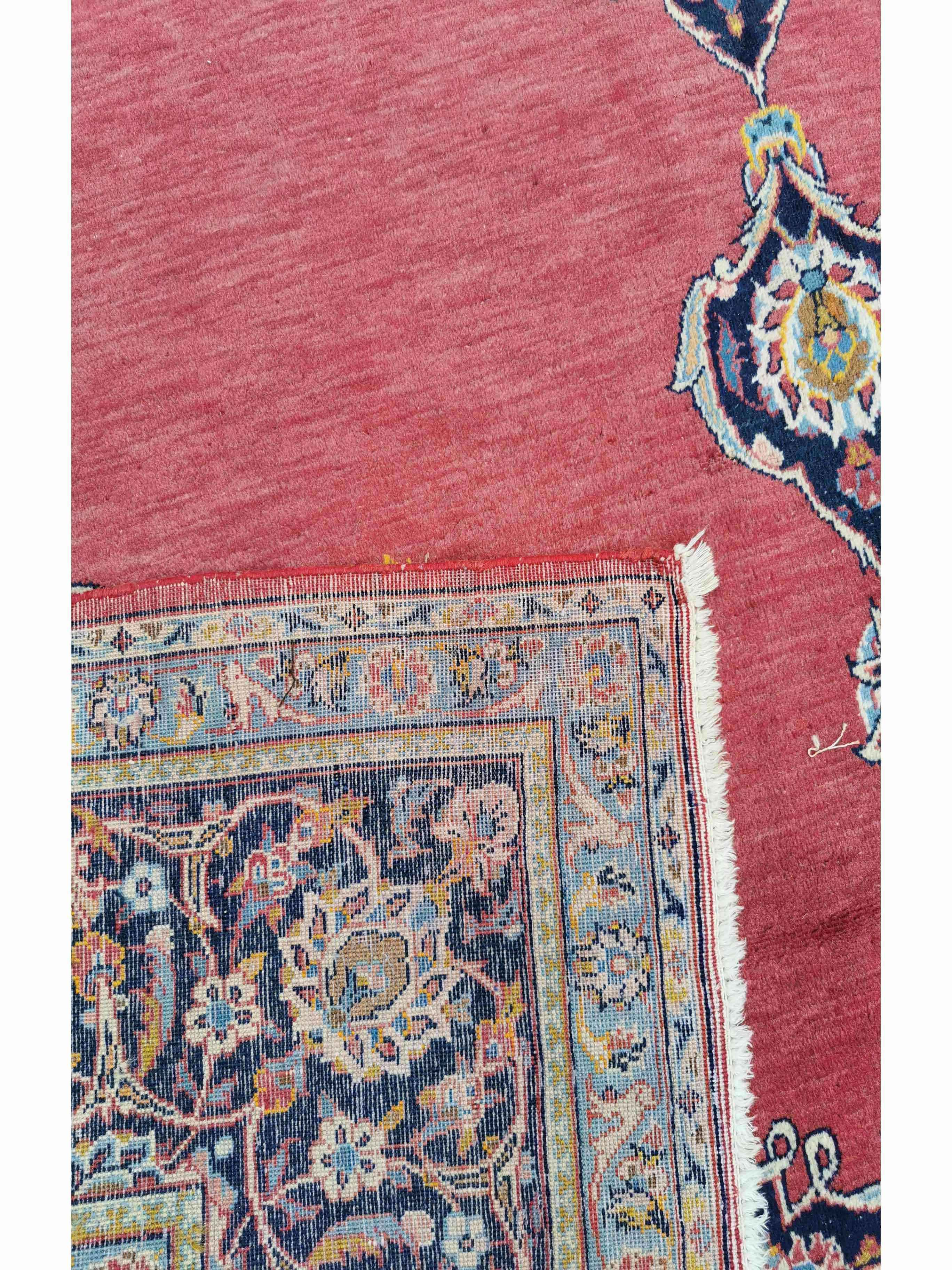 330x220cm Old Persian Kashan Red Rug - Rugoutlet