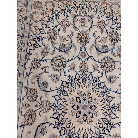 222 x 126 cm Nain Traditional White Rug - Rugmaster