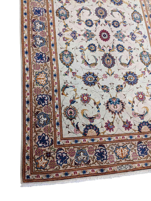222 x 141 cm Fine Kashan Traditional White Rug - Rugmaster