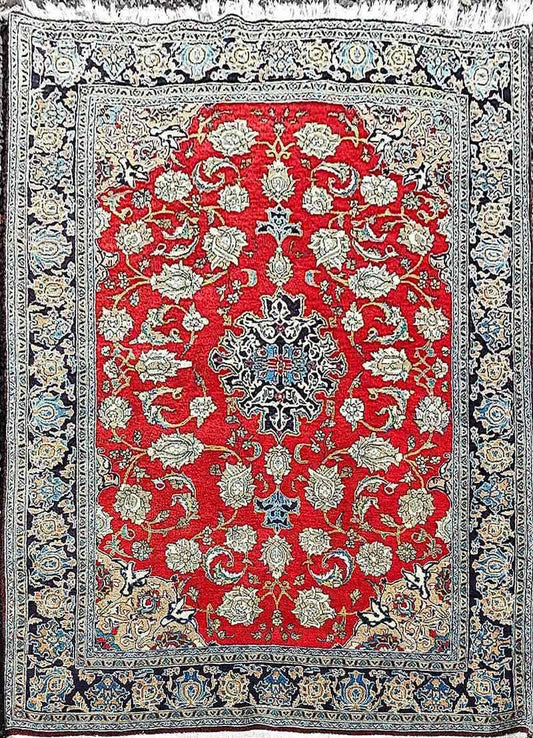 225 x 140 cm Kashan Red Black Floral Traditional Black Rug - Rugmaster