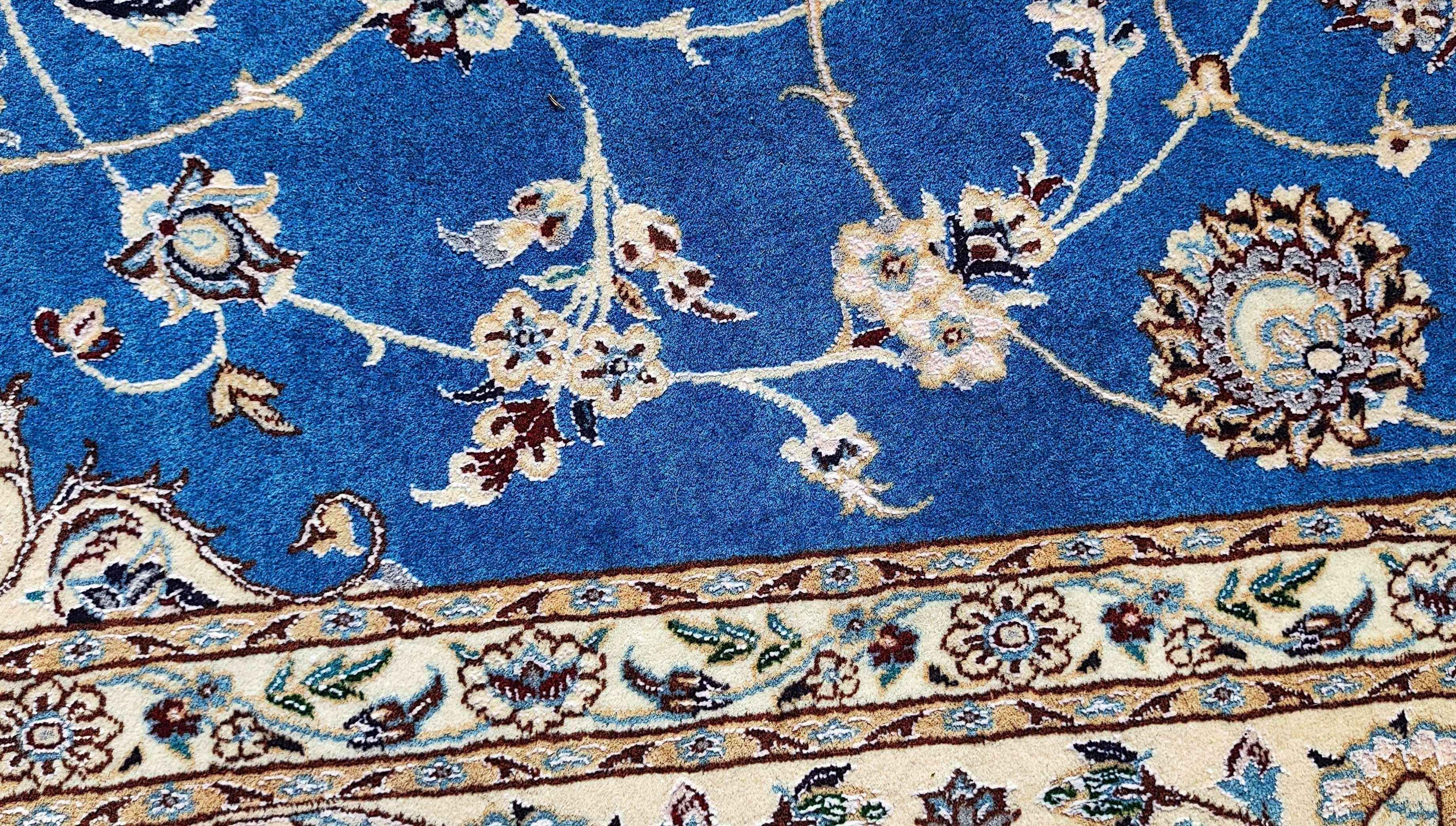 242 x 158 cm Fine Persian Nain Blue Floral Traditional Blue Rug - Rugmaster