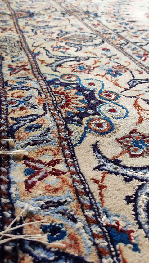 242 x 158 cm Persian Nain Floral Beige Traditional Beige Large Rug - Rugoutlet