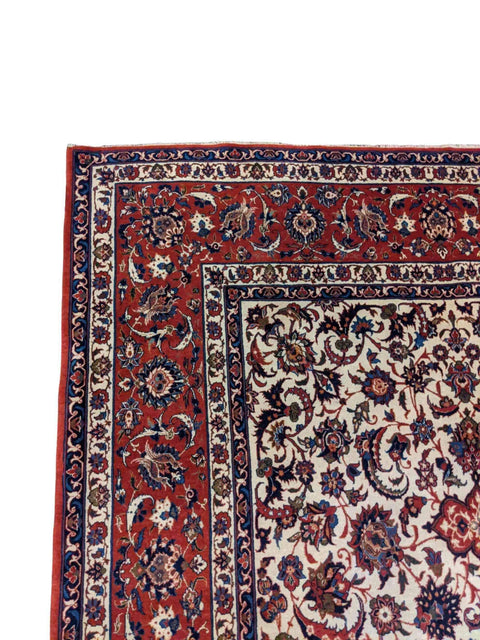 250 x 150 cm Old Fine Isfahan Traditional Red Rug - Rugmaster