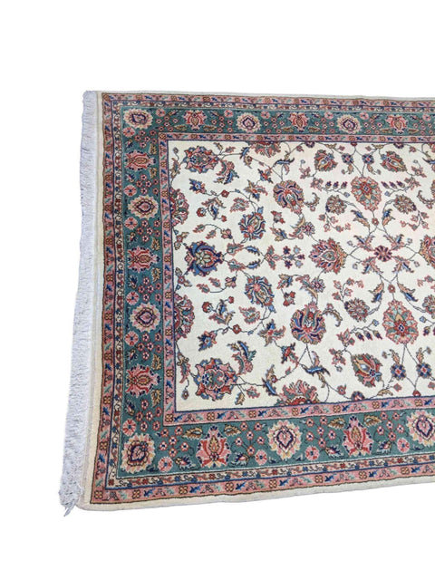 257 x 190 cm Tabriz Traditional White Rug - Rugoutlet