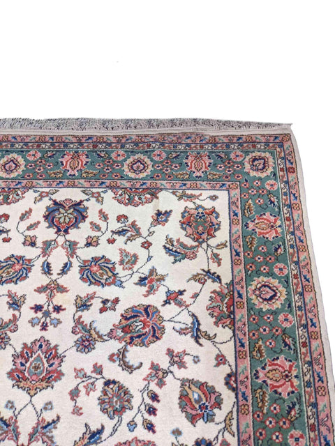 257 x 190 cm Tabriz Traditional White Rug - Rugoutlet