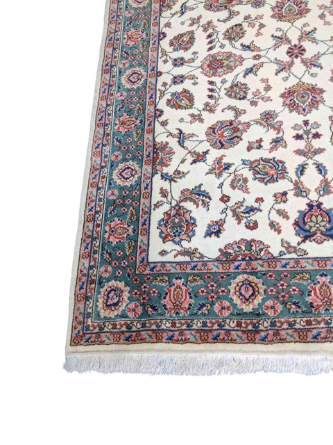 257 x 190 cm Tabriz Traditional White Rug - Rugoutlet