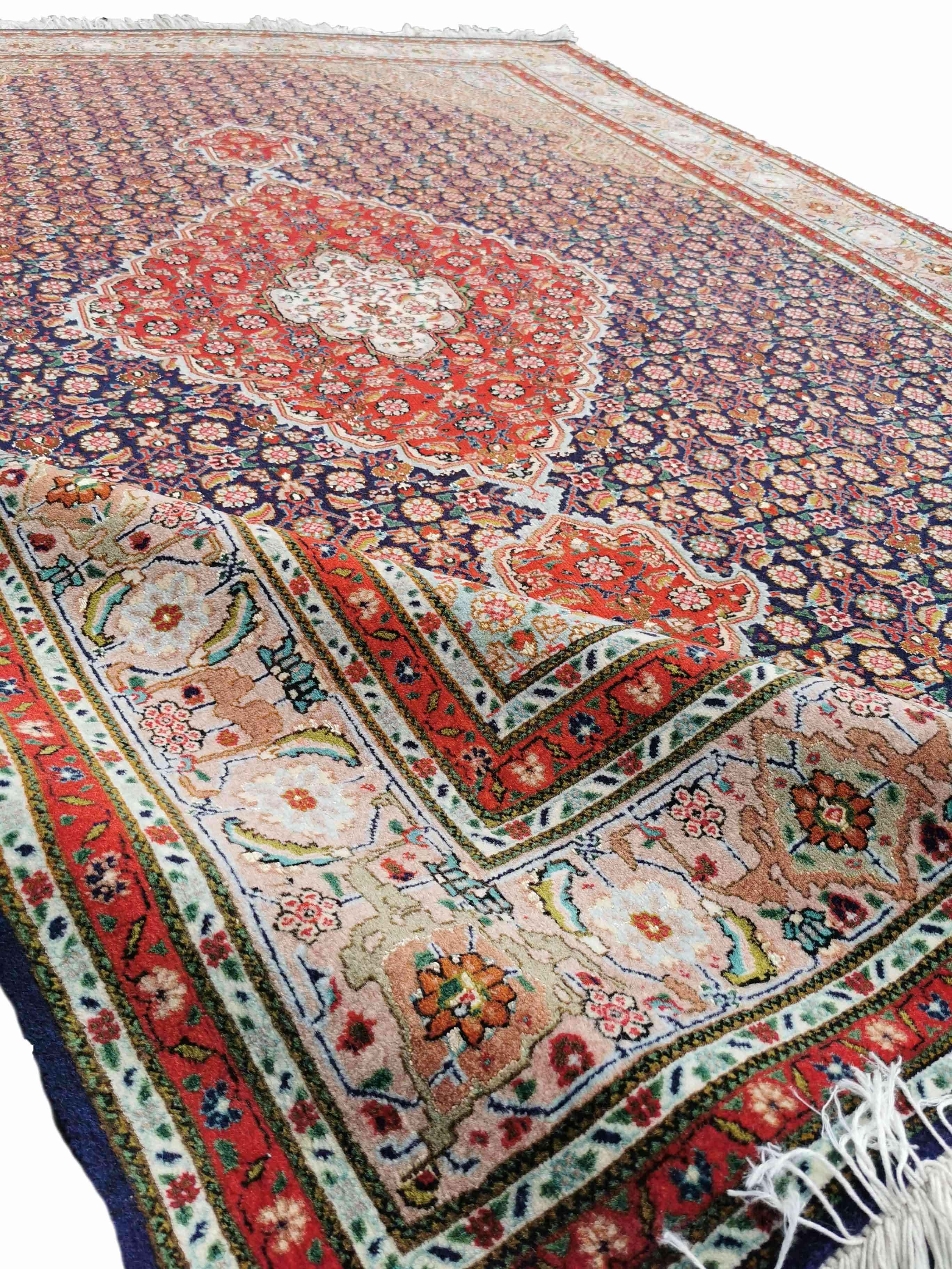 266 x 180 cm Fine Tabriz Mahi Traditional Red Rug - Rugmaster