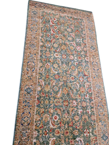 268 x 135 cm Powerloom Kashan Traditional Green Large Rug - Rugoutlet