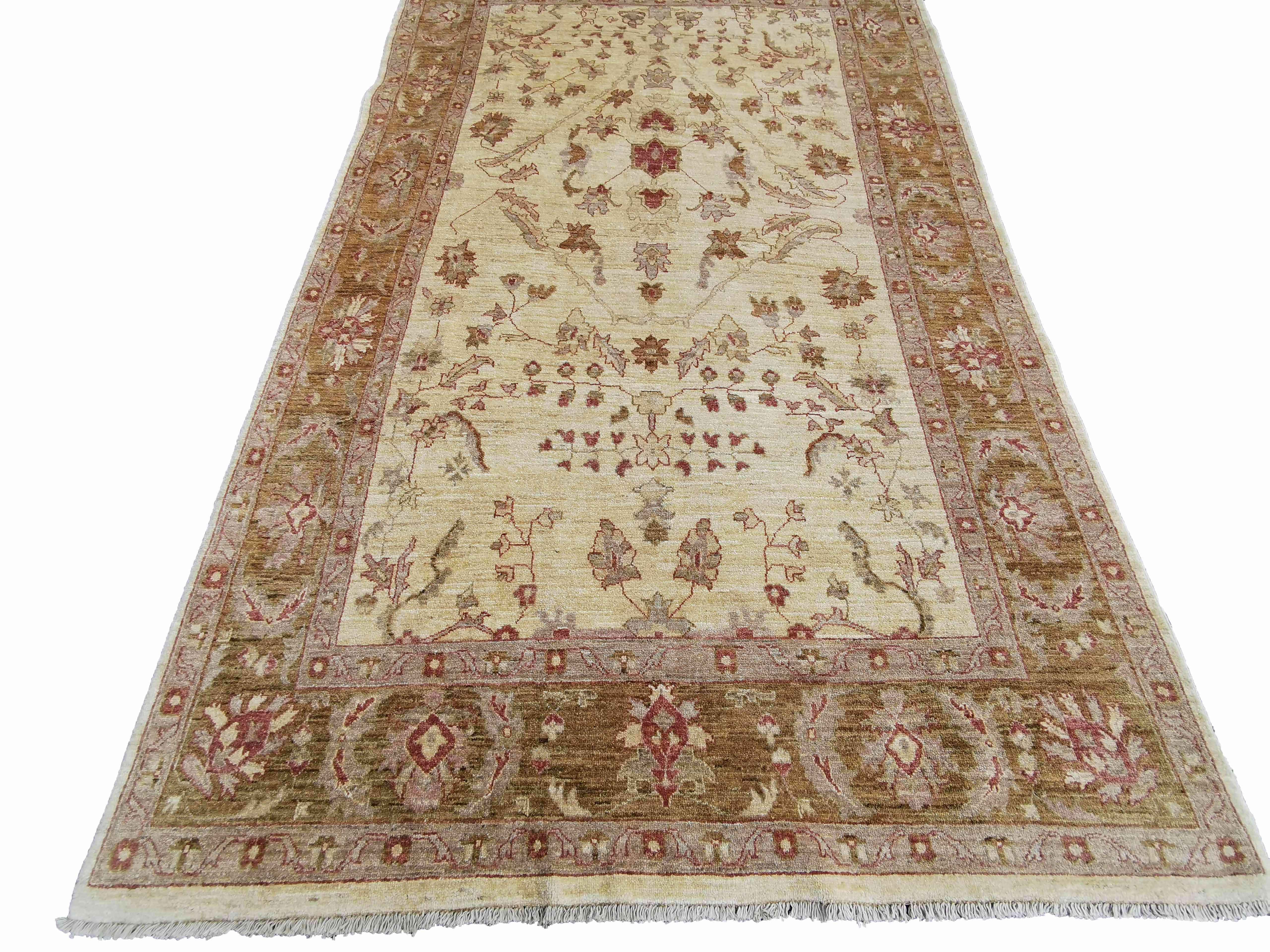 275 x 162 cm Ziegler Beige Large Rug - Rugoutlet