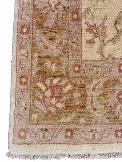 275 x 162 cm Ziegler Beige Large Rug - Rugoutlet