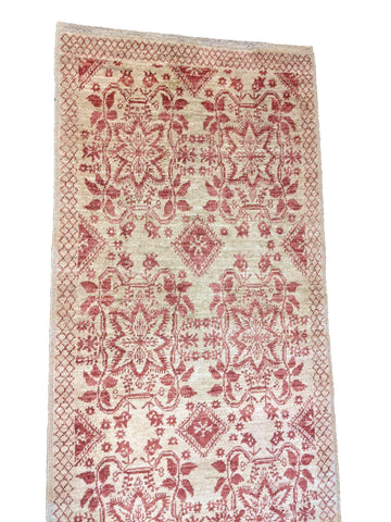275 x 80 cm Ziegler Magenta Rug - Rugoutlet