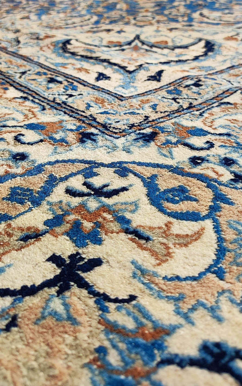 276 x 168 cm Persian Nain Blue Traditional Blue Large Rug - Rugoutlet