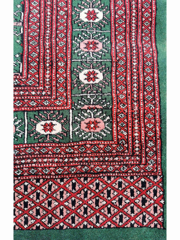 285 x 190 cm Bukhara Traditional Green Large Rug - Rugoutlet