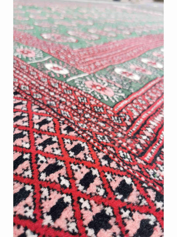 285 x 190 cm Bukhara Traditional Green Large Rug - Rugoutlet