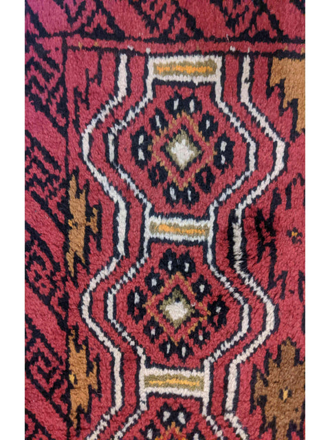 285 x 61 cm Persian Baluch Traditional Red Rug - Rugoutlet