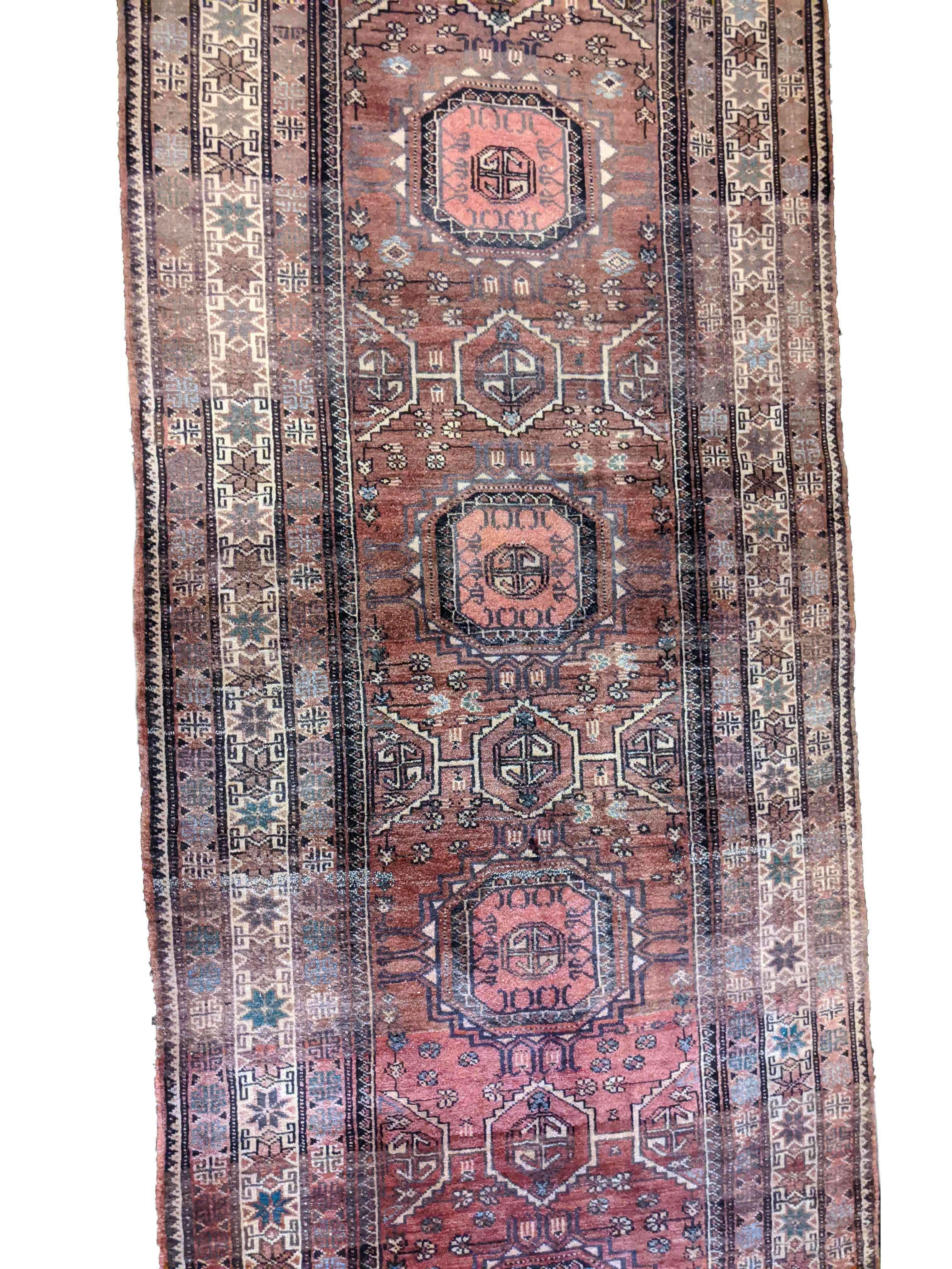 290 x 105 cm Old Persian Baluch Traditional Red Rug - Rugoutlet