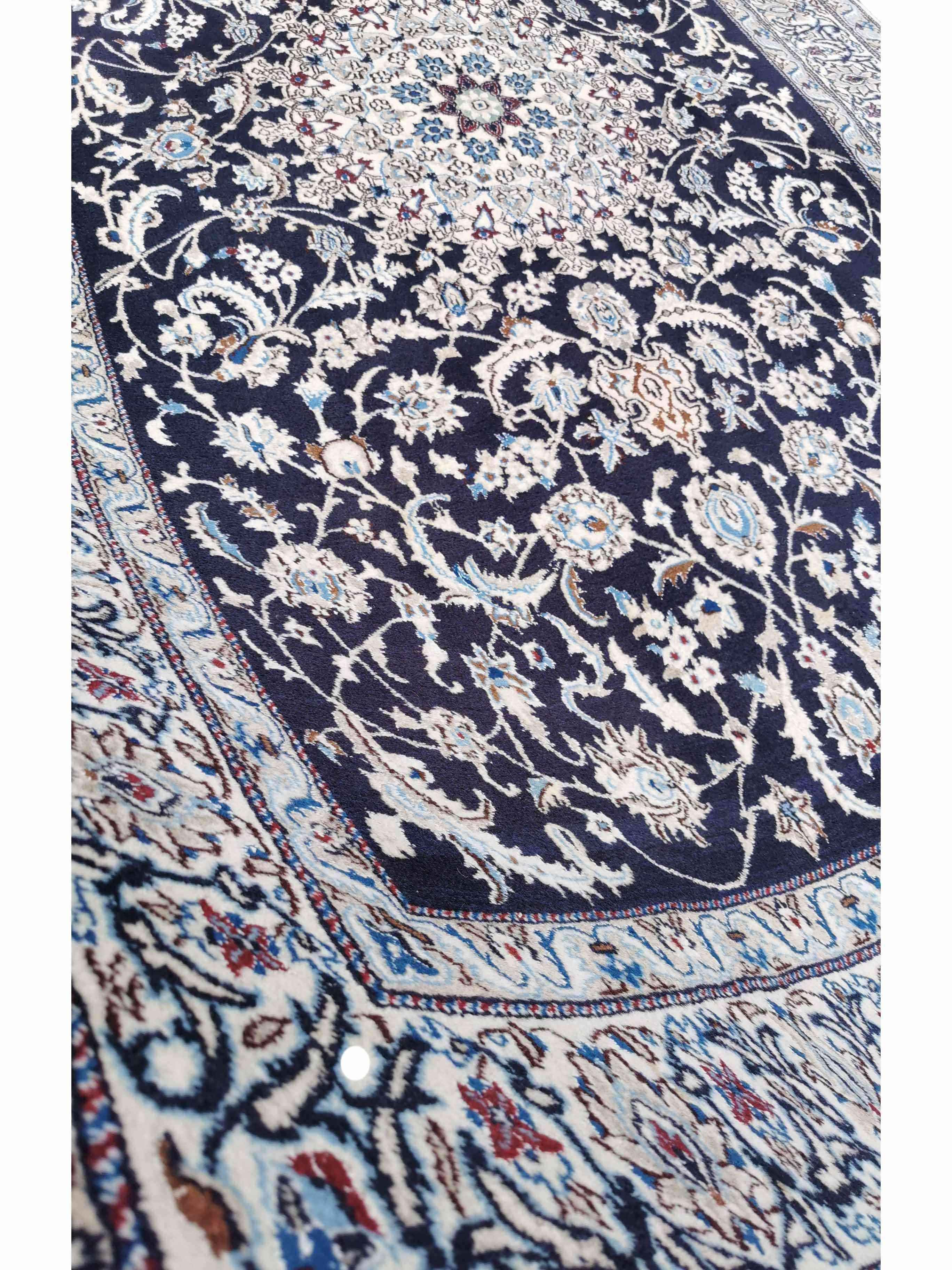 290 x 200 cm Nain 9La Traditional Blue Large Rug - Rugmaster