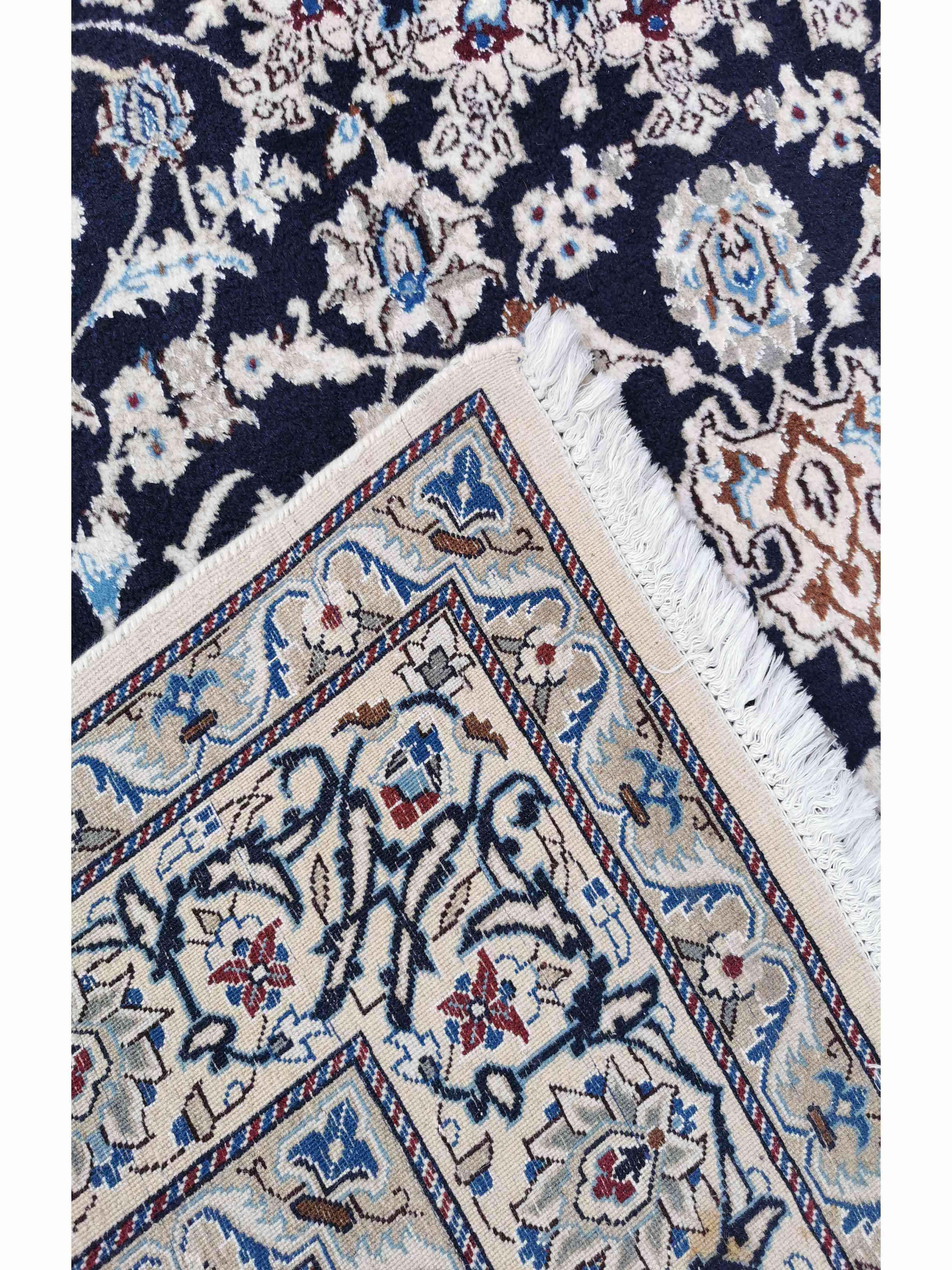 290 x 200 cm Nain 9La Traditional Blue Large Rug - Rugmaster