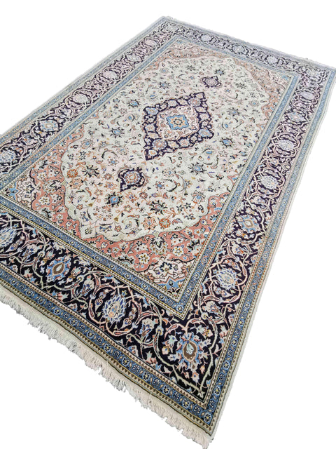 294 x 192 cm Kashan Traditional Beige Large Rug - Rugoutlet