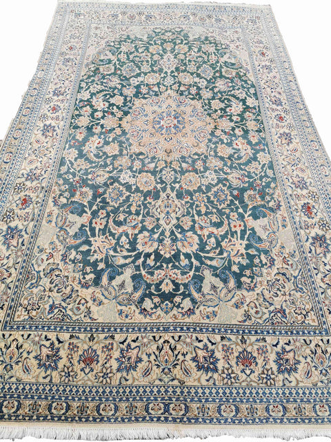 300 x 170 cm Nain 6 La Traditional Green Large Rug - Rugoutlet