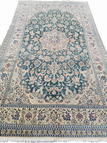 300 x 170 cm Nain 6 La Traditional Green Large Rug - Rugoutlet