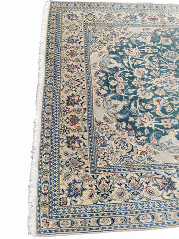 300 x 170 cm Nain 6 La Traditional Green Large Rug - Rugoutlet