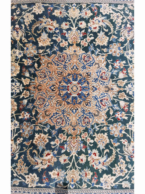 300 x 170 cm Nain 6 La Traditional Green Large Rug - Rugoutlet