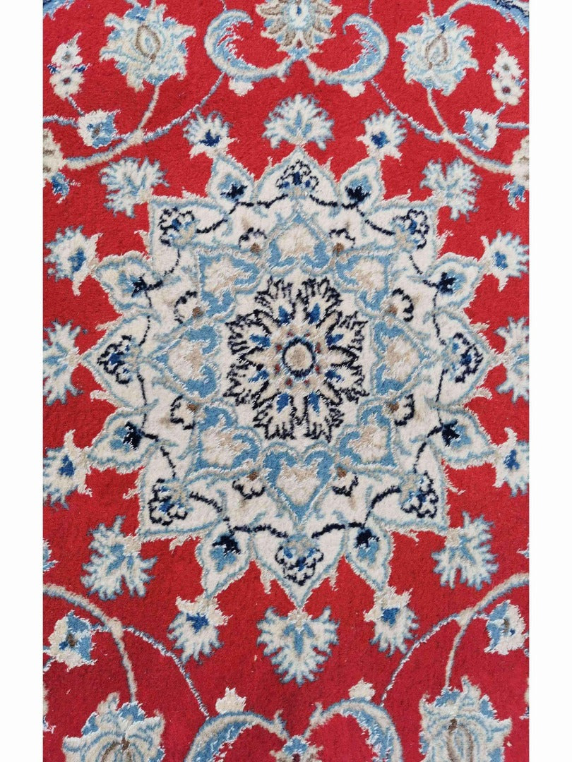 300 x 195 cm Nain 12LA Traditional Red Large Rug - Rugoutlet