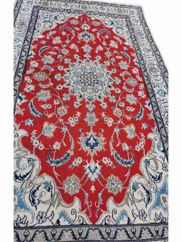 300 x 195 cm Nain 12LA Traditional Red Large Rug - Rugoutlet