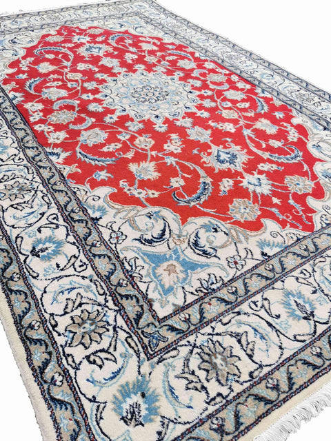 300 x 195 cm Nain 12LA Traditional Red Large Rug - Rugoutlet