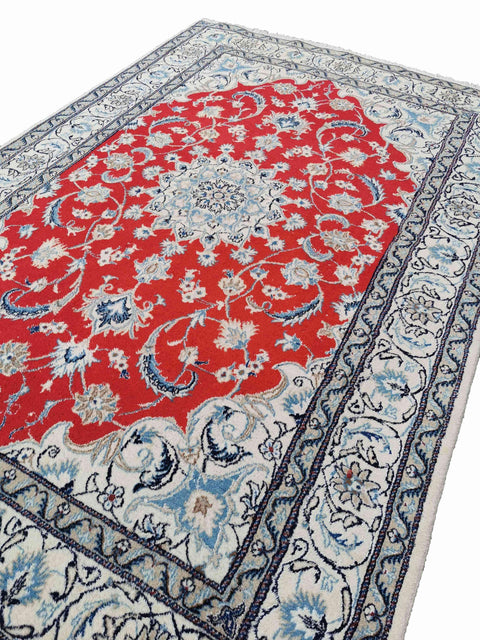 300 x 195 cm Nain 12LA Traditional Red Large Rug - Rugoutlet