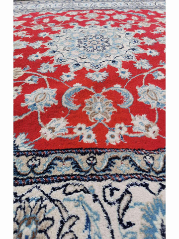 300 x 195 cm Nain 12LA Traditional Red Large Rug - Rugmaster
