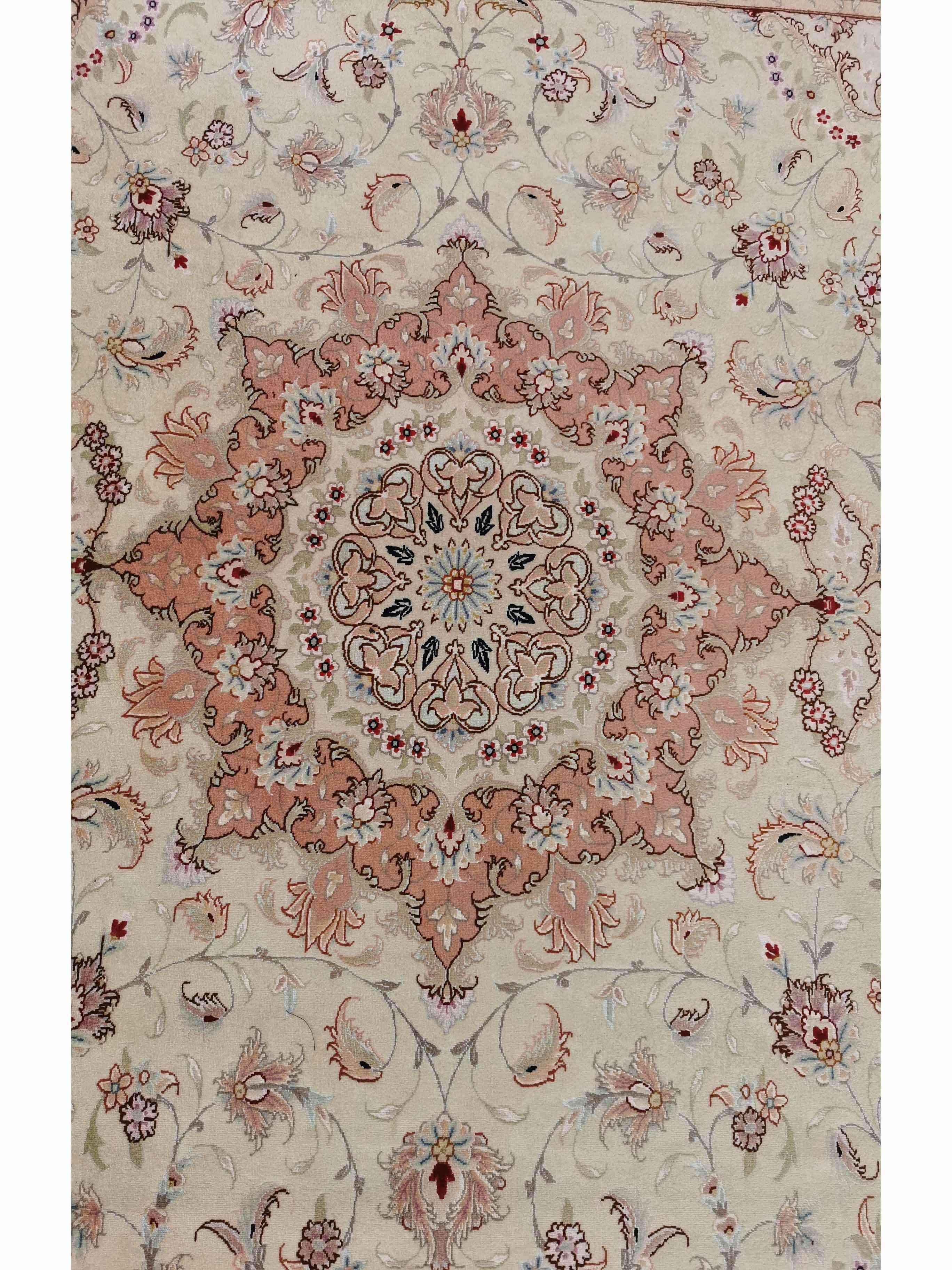 307 x 203 cm Tabriz Signed Silk & Wool Traditional Beige Large Rug - Rugoutlet