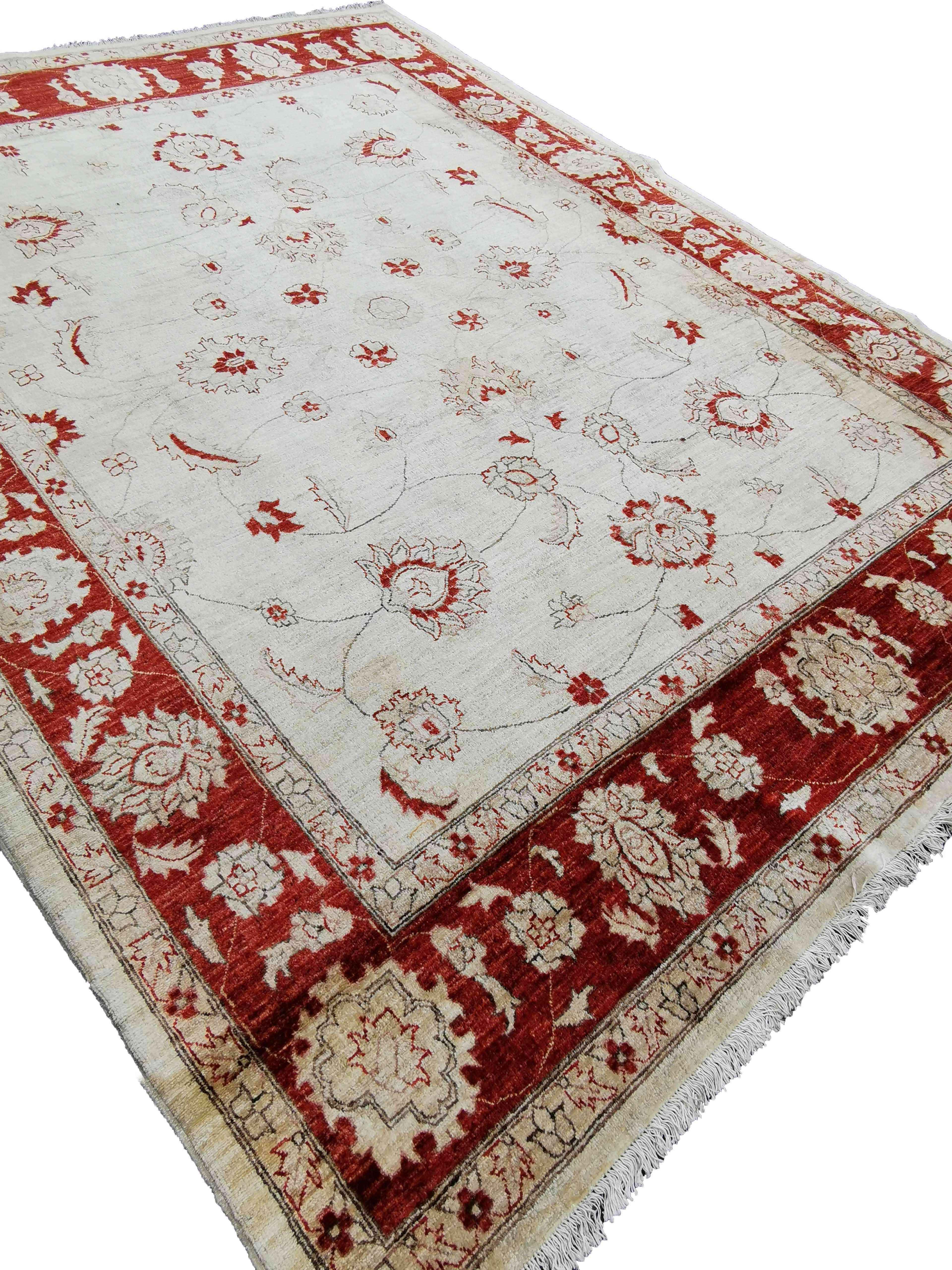 320 x 241 cm Traditional Handmade Traditional White Large Rug - Rugoutlet