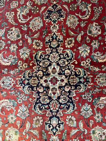 218 x 138cm Fine Persian Qum Silk rug - Rugoutlet