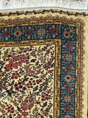 Silk Effect Natural Silk Fringe Rug (1m x 1.5m)