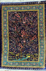 Silk Effect Natural Silk Fringe Rug (1m x 1.5m)