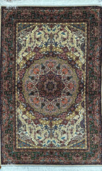 Silk Effect Natural Silk Fringe Rug (1m x 1.5m)