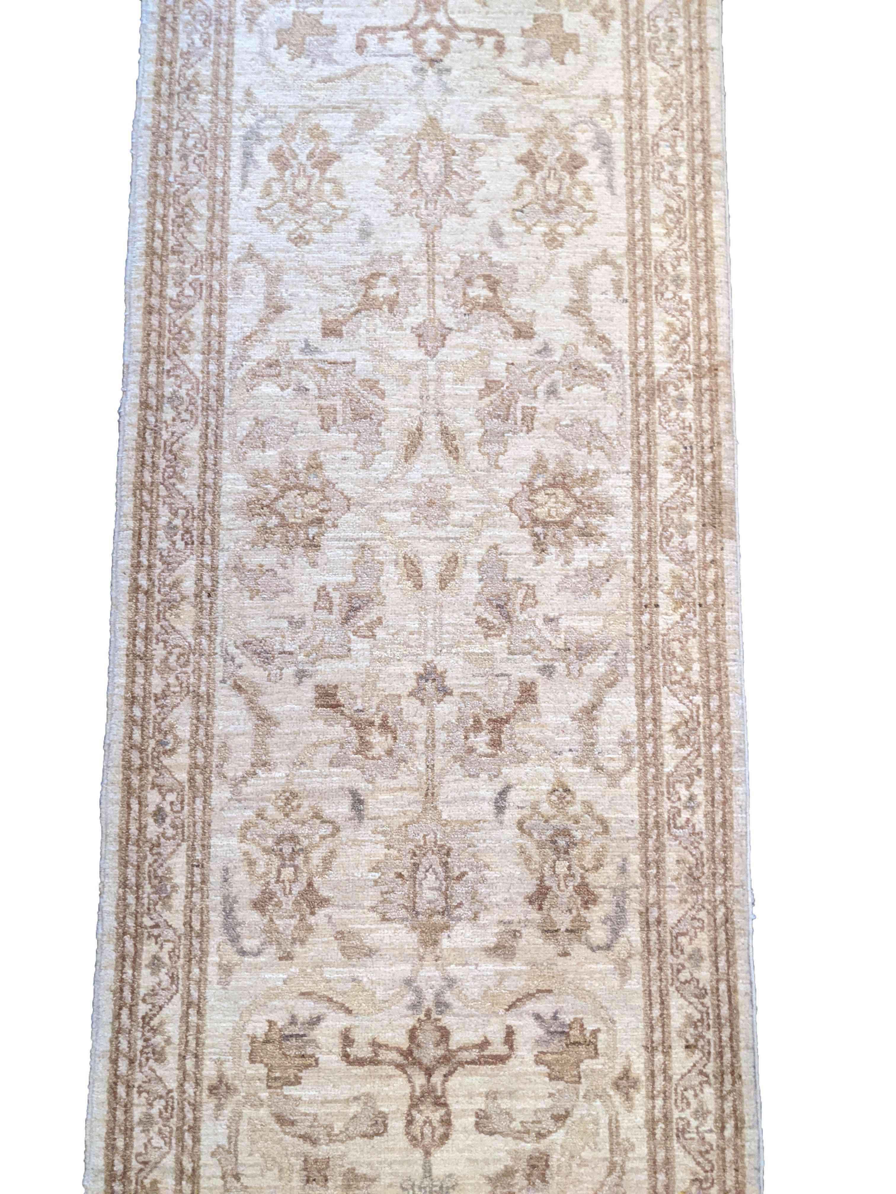 616 x 79 cm Ziegler Antique Beige Rug - Rugoutlet