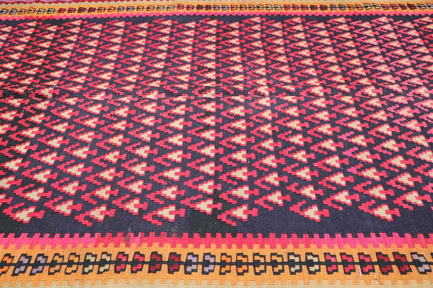 380x155cm Kurdish Kilim Senneh Wool Handmade Blue and Pink rug - Rugoutlet