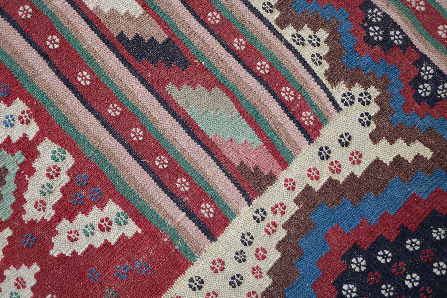 220x146 cm Qashqai Kilim Tribal Wool Rug Handmade Multi-Coloured - Rugoutlet