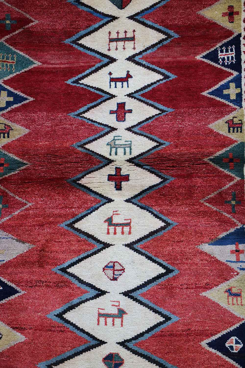 200 x 172 cm Gabbeh Tribal Wool Rug Hand-Knotted Red Colour - Rugoutlet